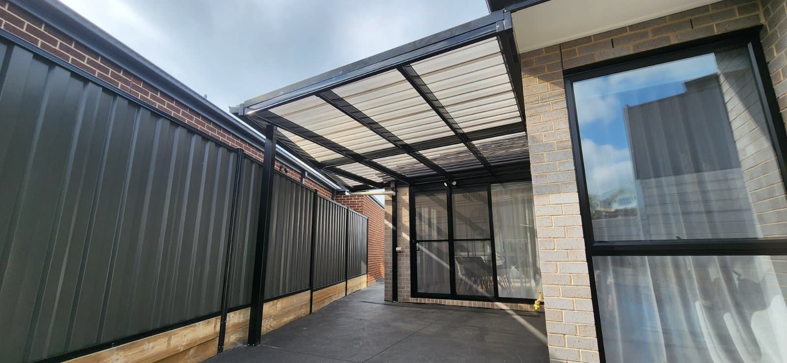Mickleham Pergola Photo 2