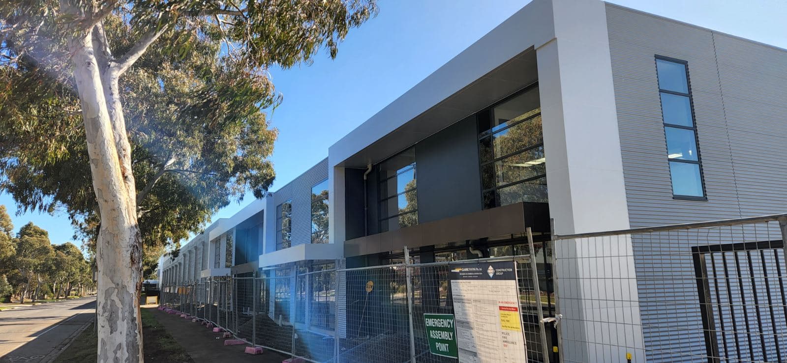 Bundoora Industrial Facade Photo 2