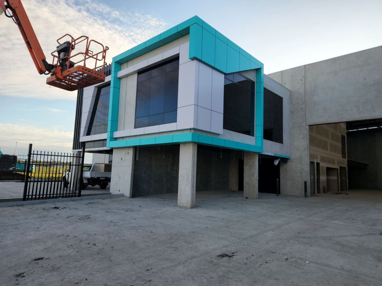 Epping Industrial Facade 3 Photo 2